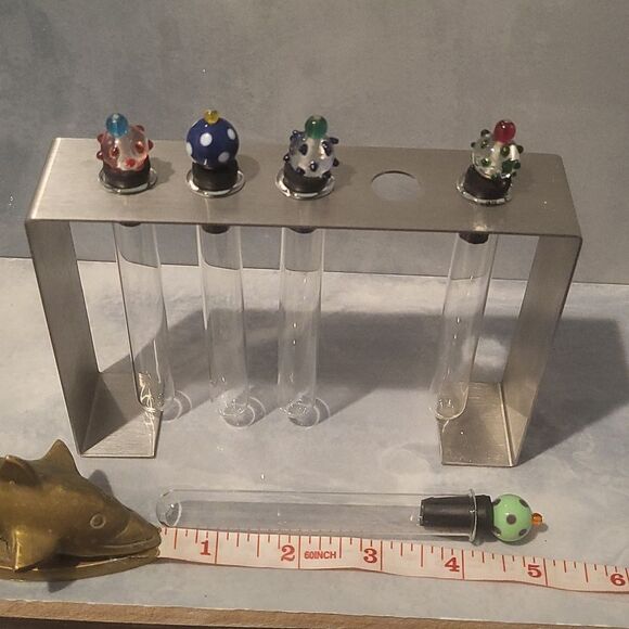 UNIQUE Glass Flutes - Picture 5 of 8